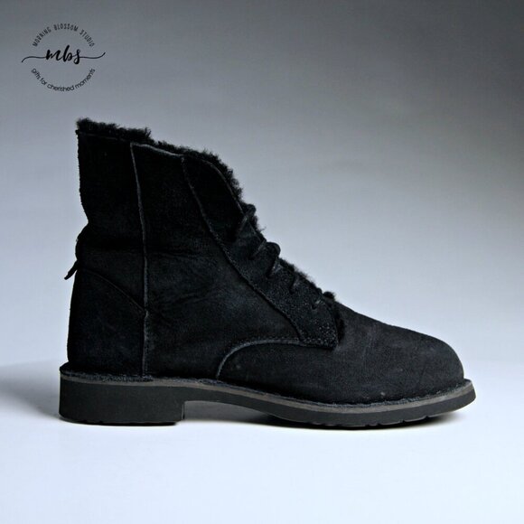 UGG Quincy Shearling Suede Lace Up Fold Over Short Boot Black Women 6.5 - Picture 8 of 16
